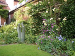 Garden Sculpture Exhibition at Pashley Manor